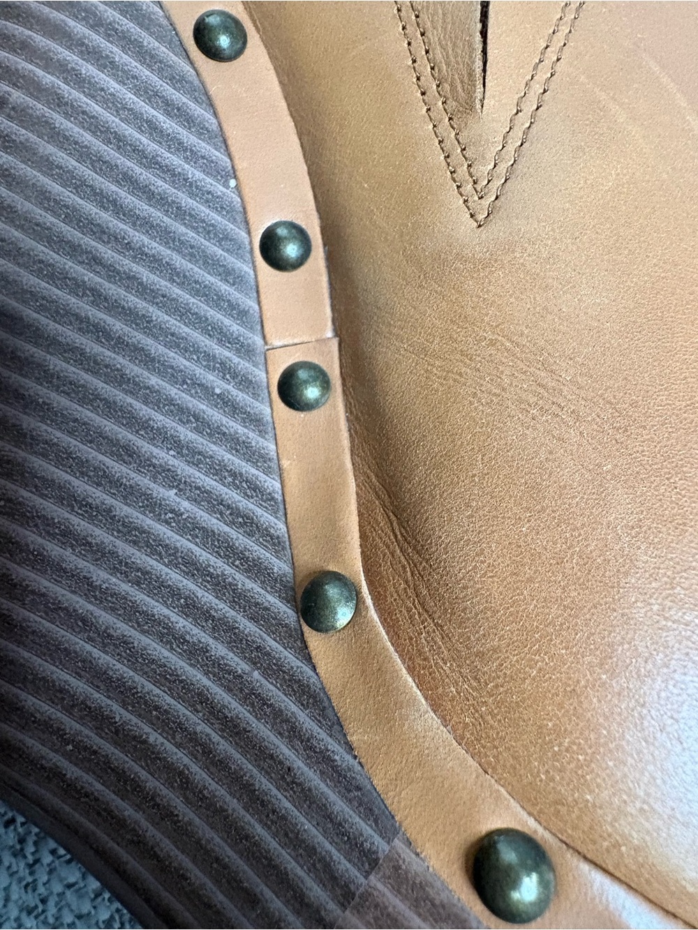 🤎💛JESSICA SIMPSON Brown Leather Wedge Clogs with Stud Trim🤎💛 - Picture 7 of 8